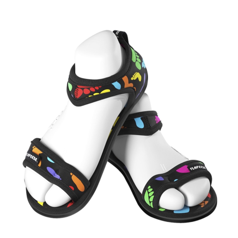Flopeeze Kids Feet Pattern Sandals SIZE 2/3